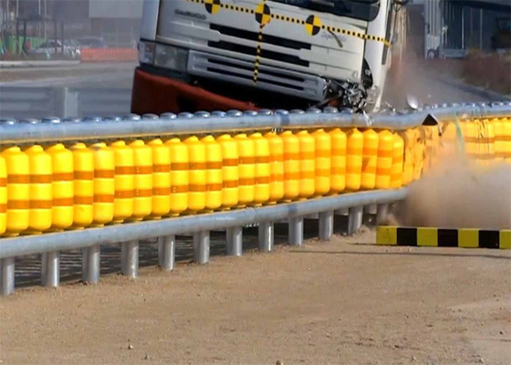 خرید EVA Rolling Guardrail Roller Anti Crash Guardrail Road Roller Barrier online manufacture