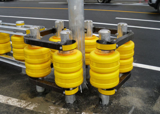 خرید طول عمر 10 سال موانع چرخدار بزرگراه گرم گالوانیزه فولاد سرد رول ماندگار موانع ایمنی جاده ای که حفاظت از تصادف خودرو را فراهم می کند online manufacture