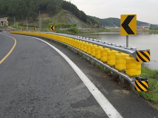 Good price 5pcs Beam Highway Roller Barrier برای ایمنی جاده و مدیریت ترافیک آنلاین