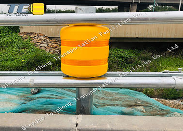 خرید غلظت ایمنی غلتکی بالا مانع کنار جاده نگهبان برای جاده های مستعد online manufacture