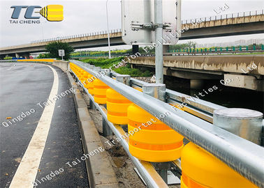Good price مانع سقوط بزرگراه پلی اورتان غلتکی نارنجی / زرد دوستدار محیط زیست آنلاین
