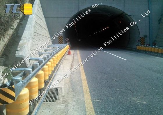Good price جاده زرد بزرگراه میانه موانع ایمنی 10 کیلومتر آنلاین